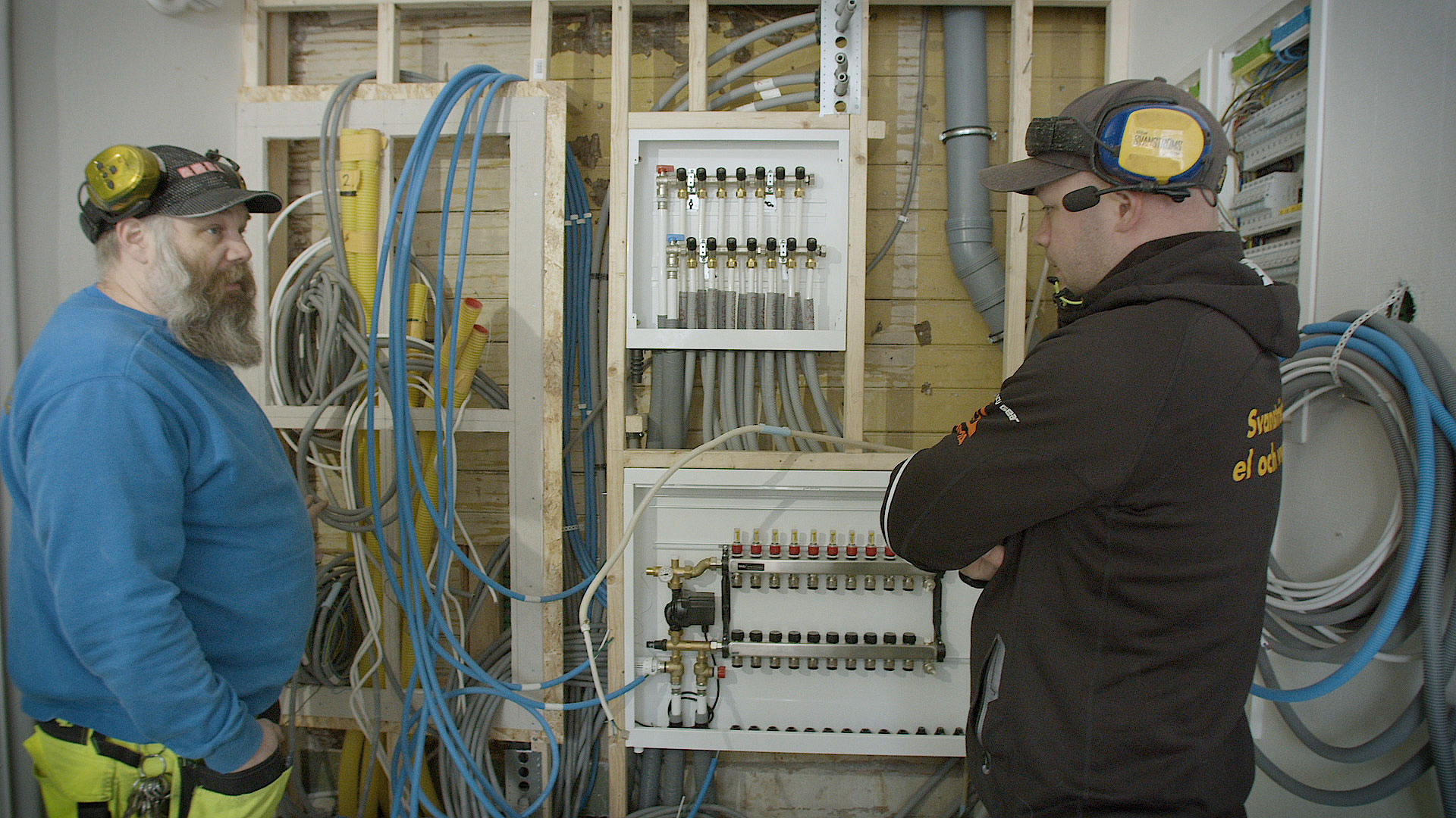 Anlita elektriker - Tips och råd innan du anlitar en elektriker 2 Tips och råd innan du anlitar en elektriker